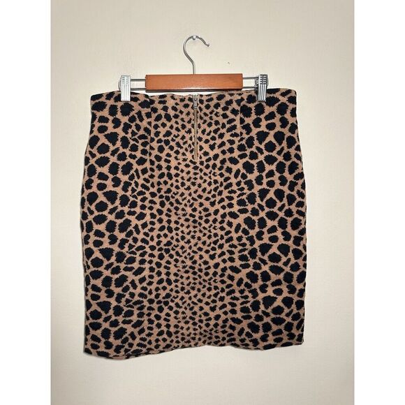 J Mclaughlin Animal Print Leopard Stretch Knit Pencil Skirt Knee Length Medium - Picture 3 of 5